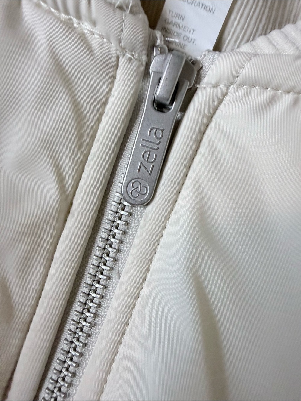 Zella Women’s Grey Moonbeam Seamless Mixed Media Bomber Jacket - Sz X-Large, NWT - Picture 8 of 13